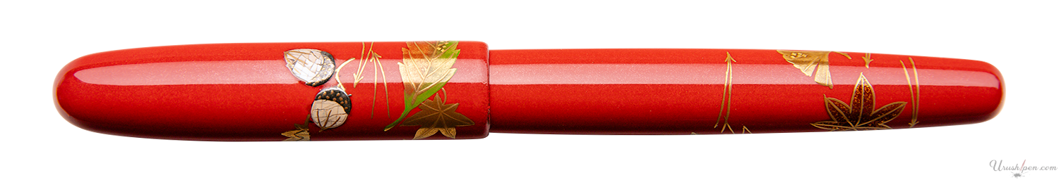 Danitrio Autumn Maple and Gingko Leaves on Red Maki-E on Hanryo Fountain Pen